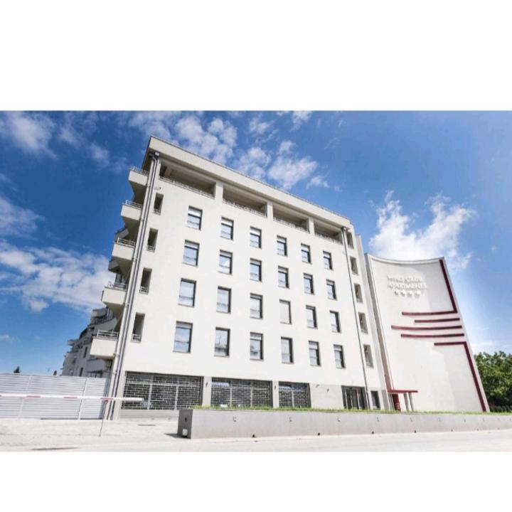 Aparthotel Wing Club Dajana Jagodina Exterior foto